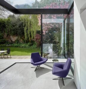 Purple Modern Swivel Chairs display bold color, sleek design, create vibrant ambiance in contemporary living spaces with their swivel feature.