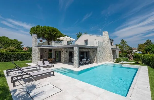 Villa design project — design fee $2900